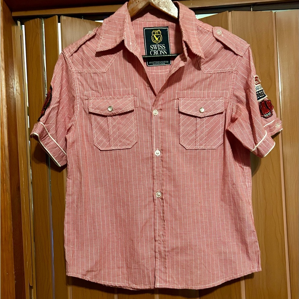 Swiss Cross Boys or girls Short Sleeve Shirt Size: 14/16 Color:Red and white